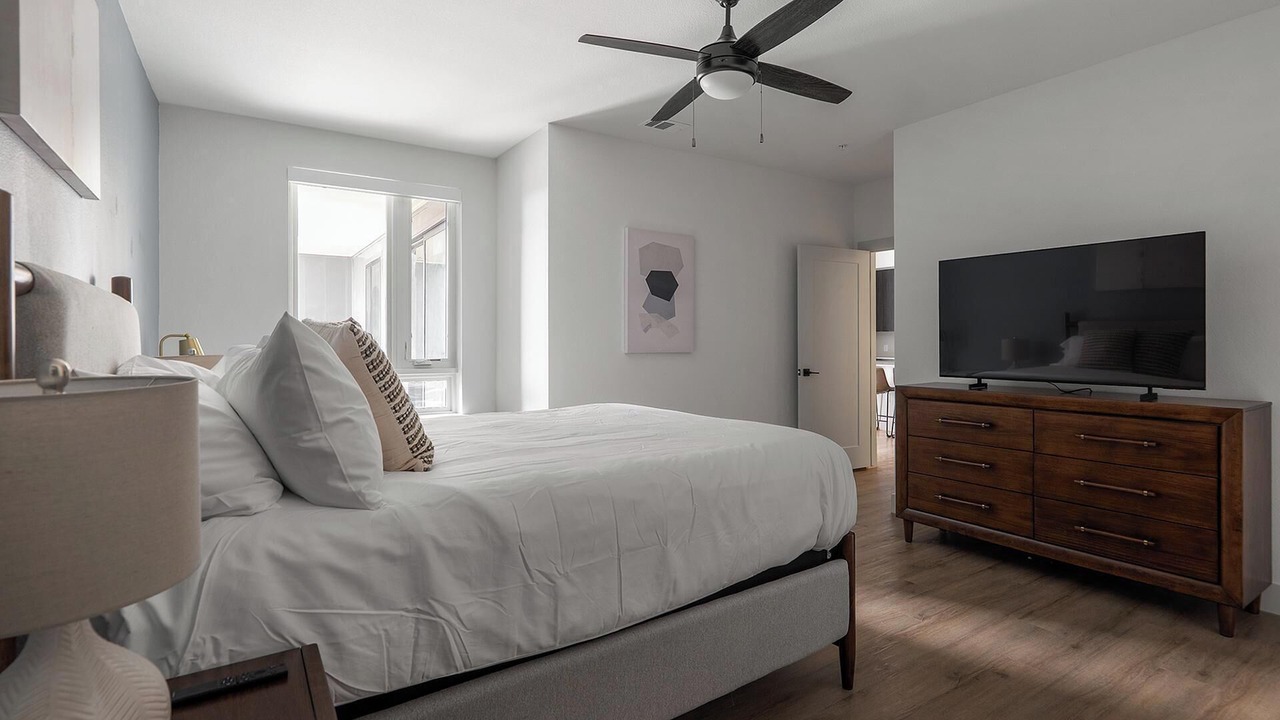 Photo of Bedroom in MLK