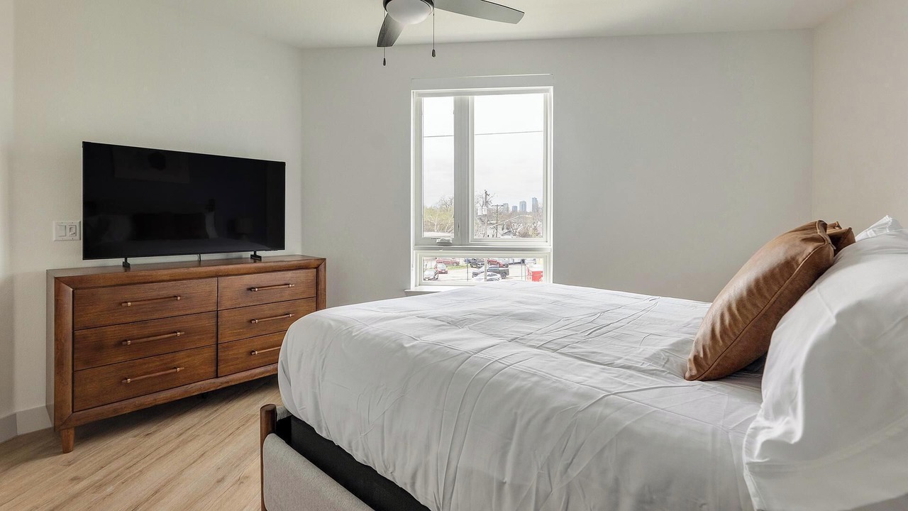 Photo of Bedroom in MLK