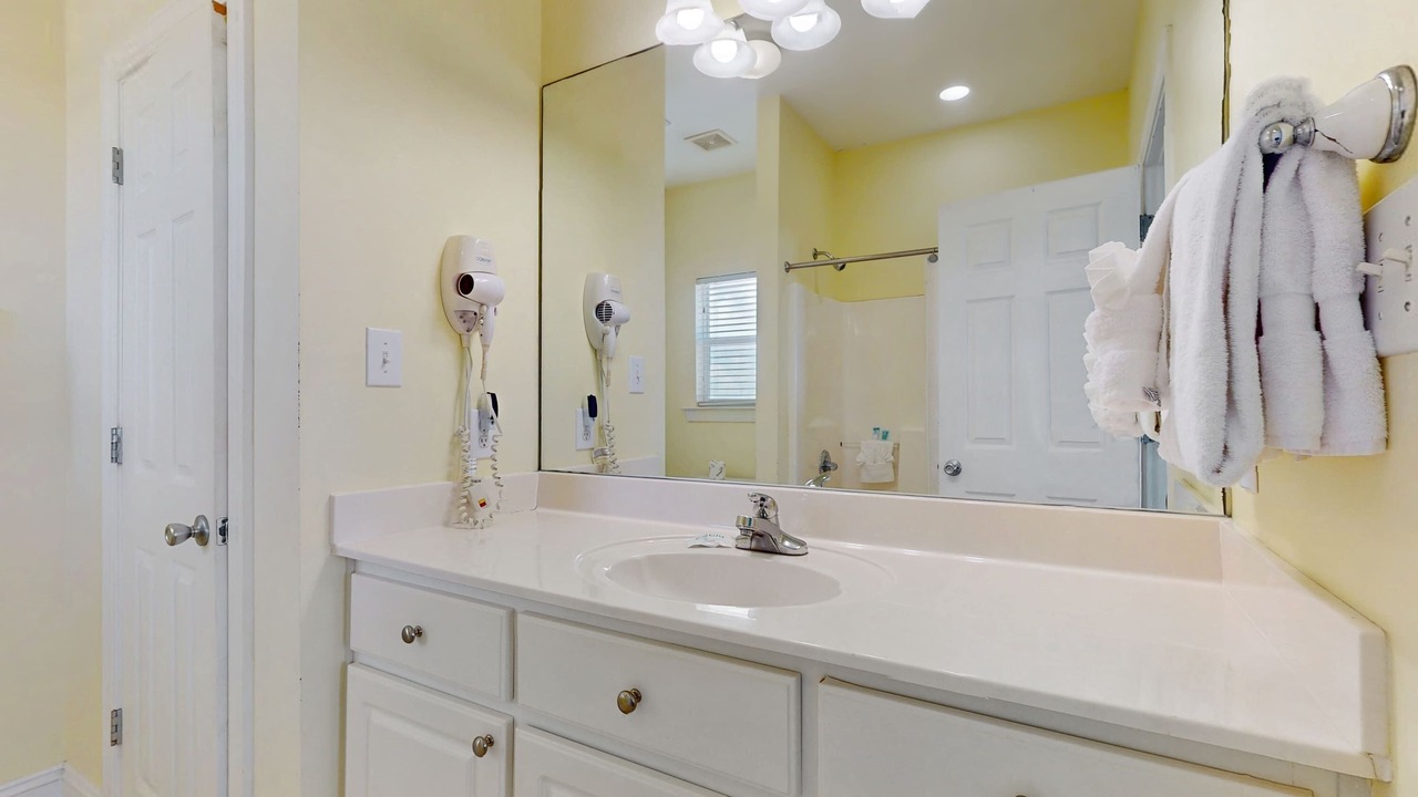 Photo of Bathroom in Southpointe