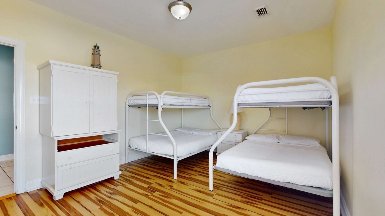 Photo of Bedroom in Southpointe