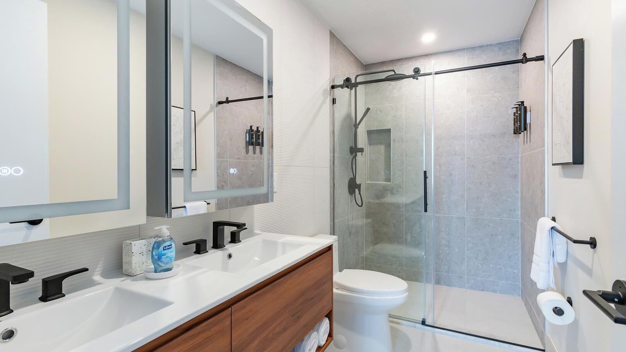 Photo of Bathroom in Hackensack