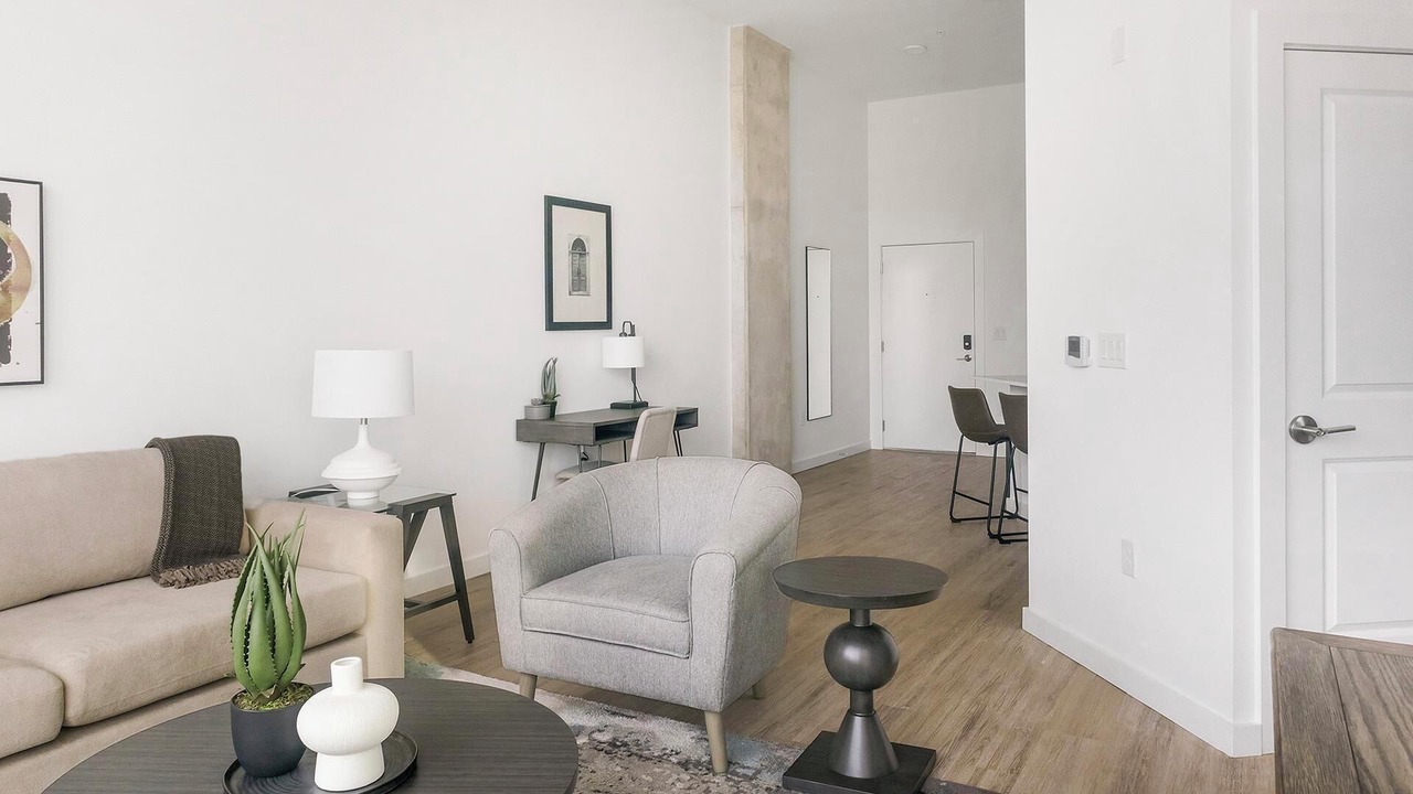 Photo of Livingroom in Chapel Hill