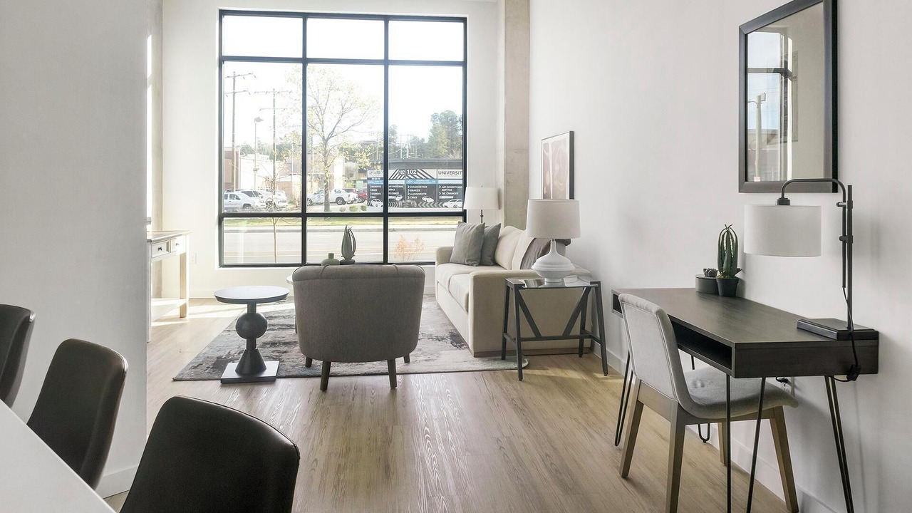 Photo of Livingroom in Chapel Hill