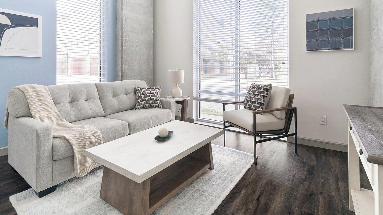 Photo of Livingroom in Central Business District