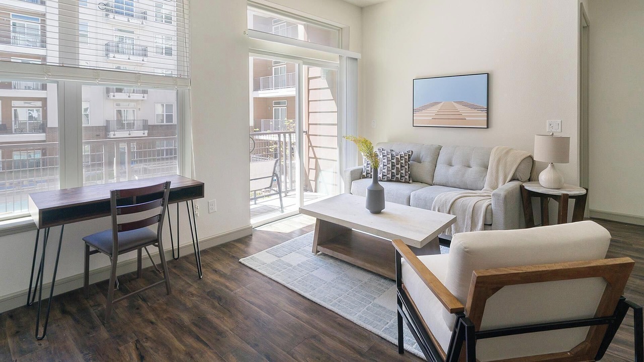 Photo of Livingroom in Central Business District