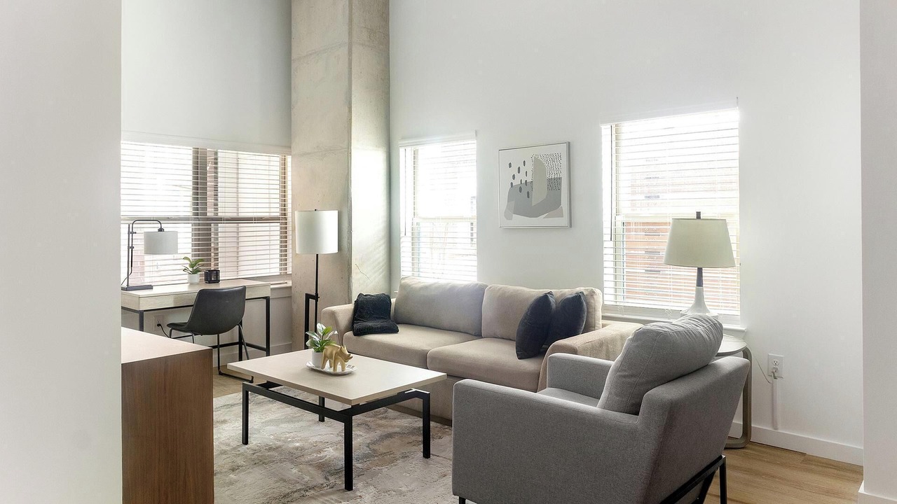 Photo of Livingroom in Chapel Hill