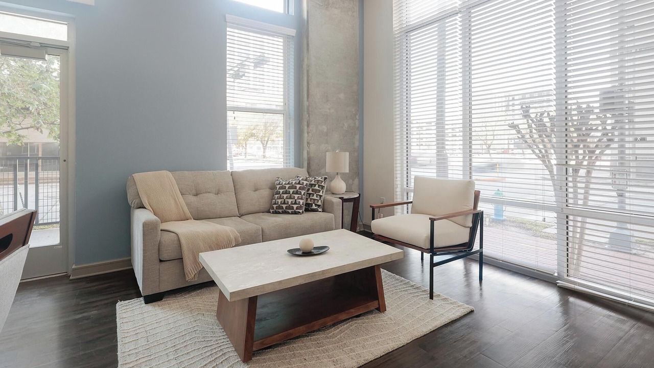 Photo of Livingroom in Central Business District