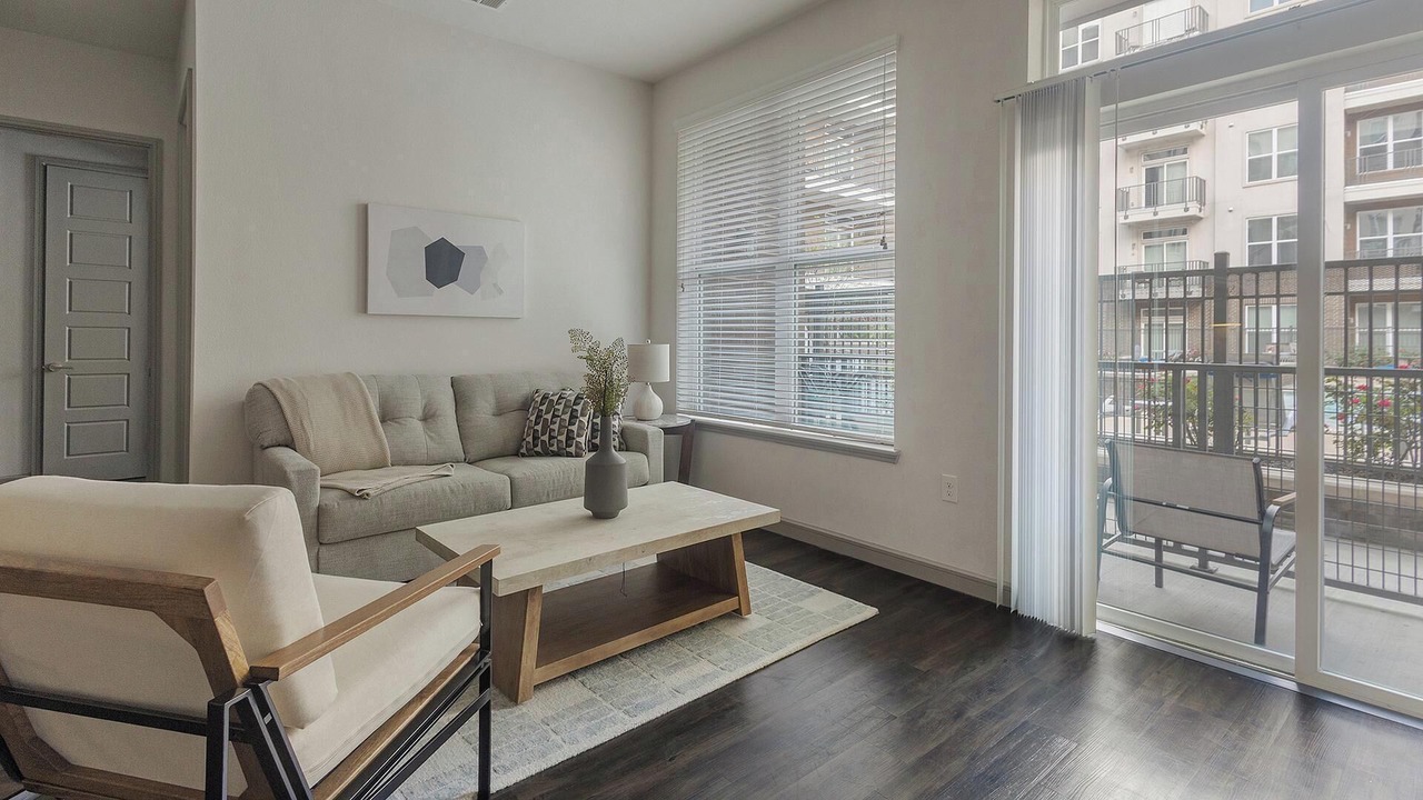 Photo of Livingroom in Central Business District