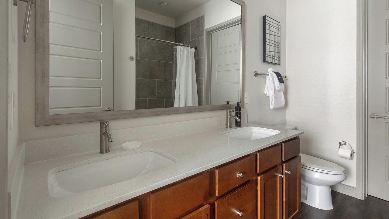 Photo of Bathroom in Central Business District