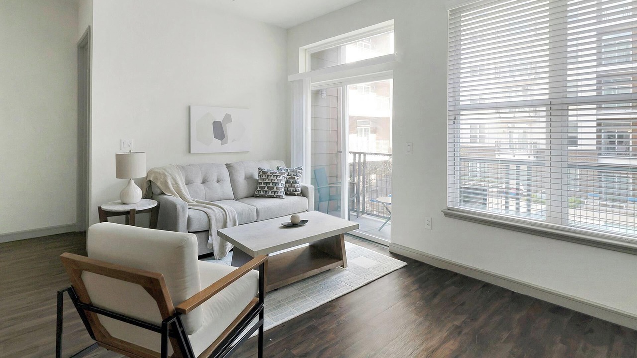 Photo of Livingroom in Central Business District