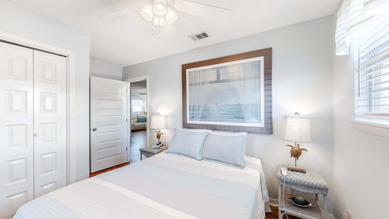 Photo of Bedroom in Royal Lagoons