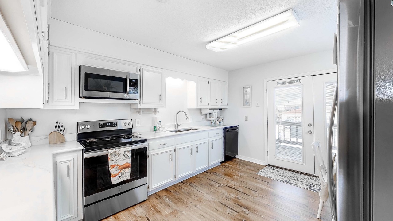 Photo of Kitchen in Royal Lagoons