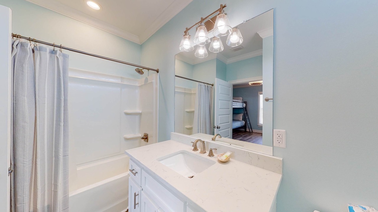 Photo of Bathroom in Dauphin Island