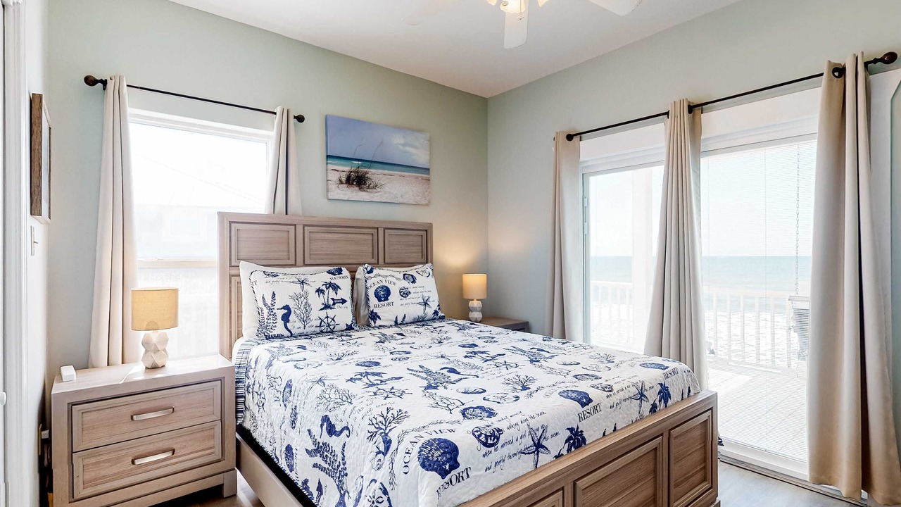 Photo of Bedroom in Dauphin Island