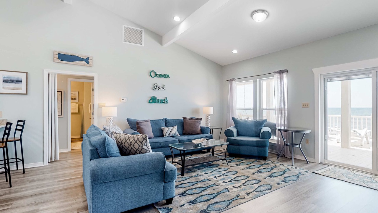 Photo of Livingroom in Dauphin Island