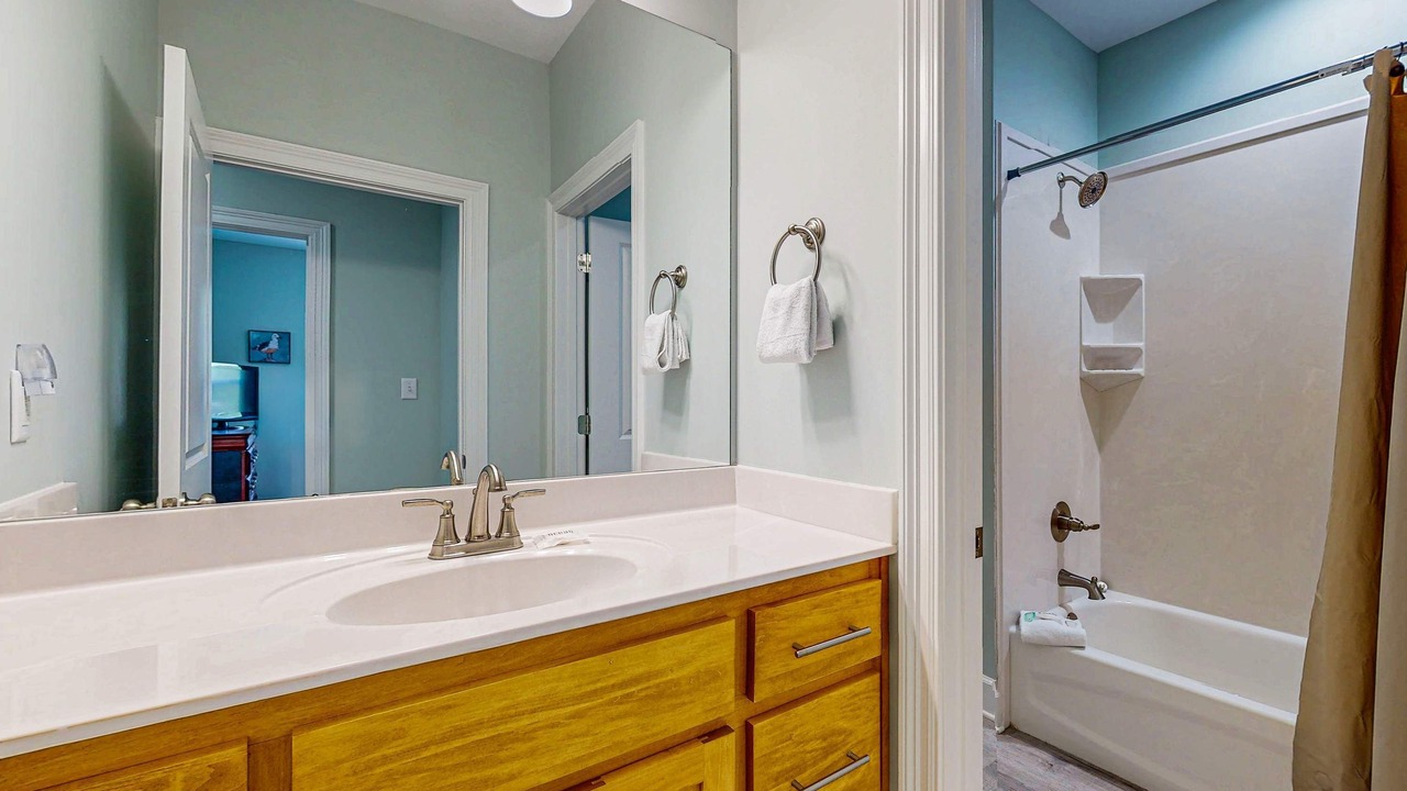 Photo of Bathroom in Audubon Place