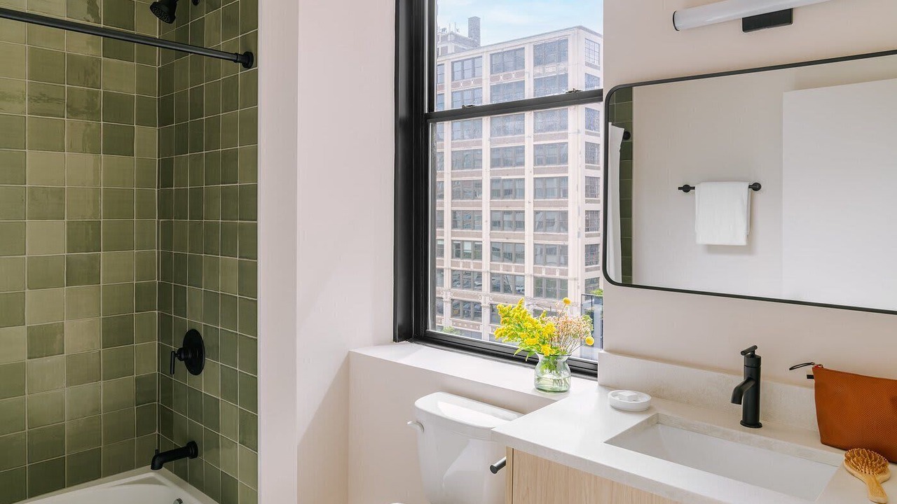 Photo of Bathroom in West Loop Gate