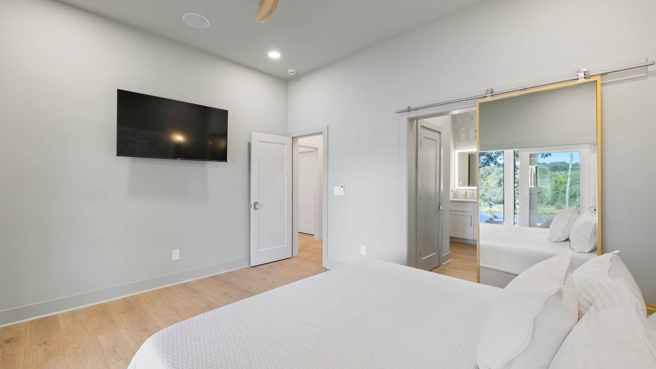Photo of Bedroom in Lake Oconee