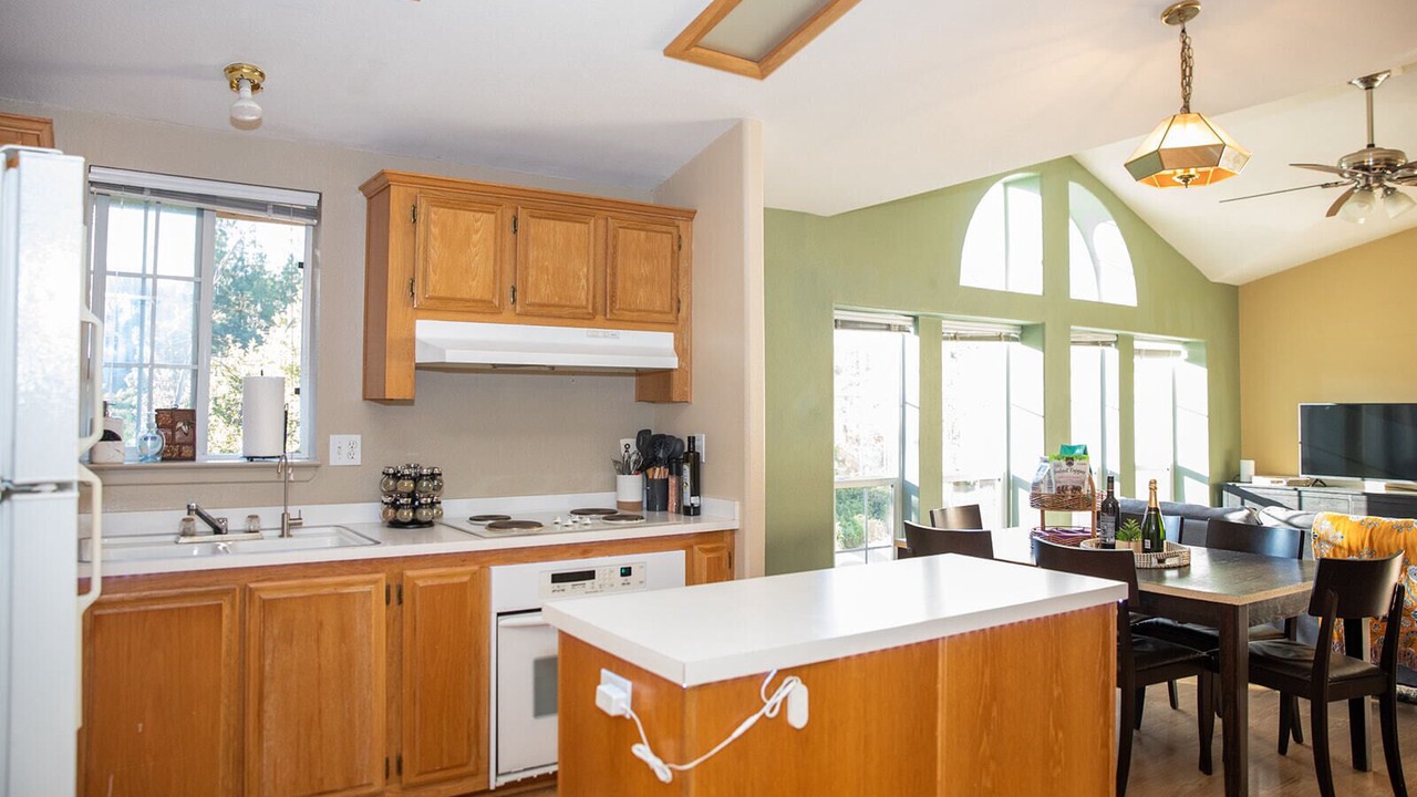Photo of Kitchen in Ramona