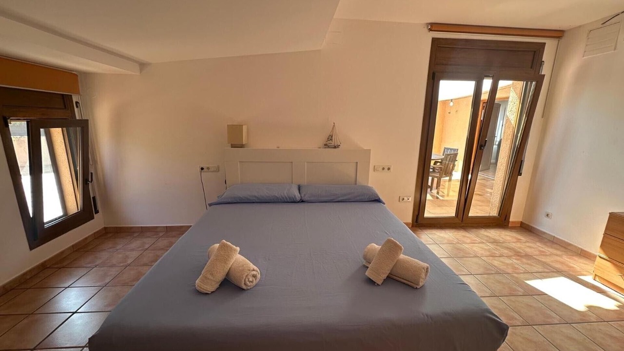 Photo of Bedroom in Pals