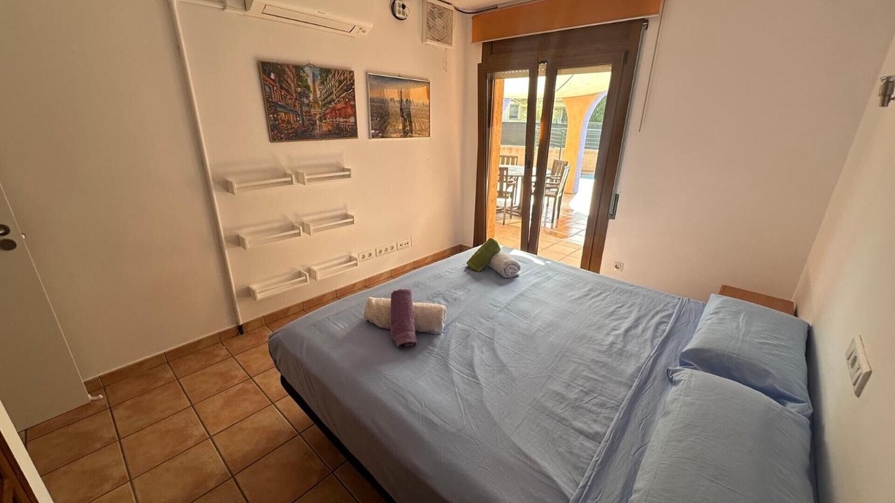 Photo of Bedroom in Pals