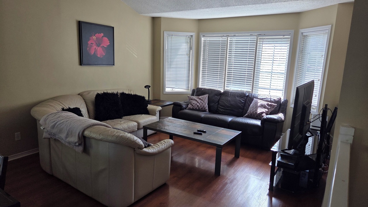 Photo of Livingroom in Collingwood