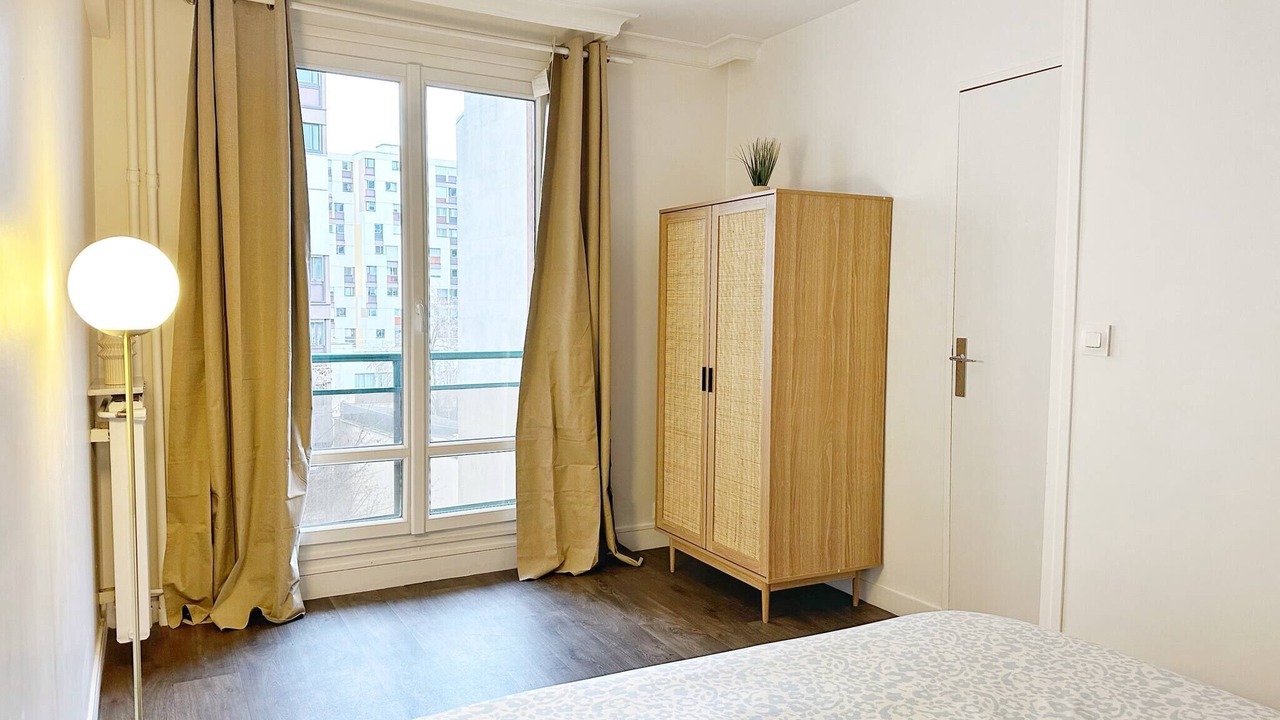 Photo of Bedroom in 20th Arrondissement