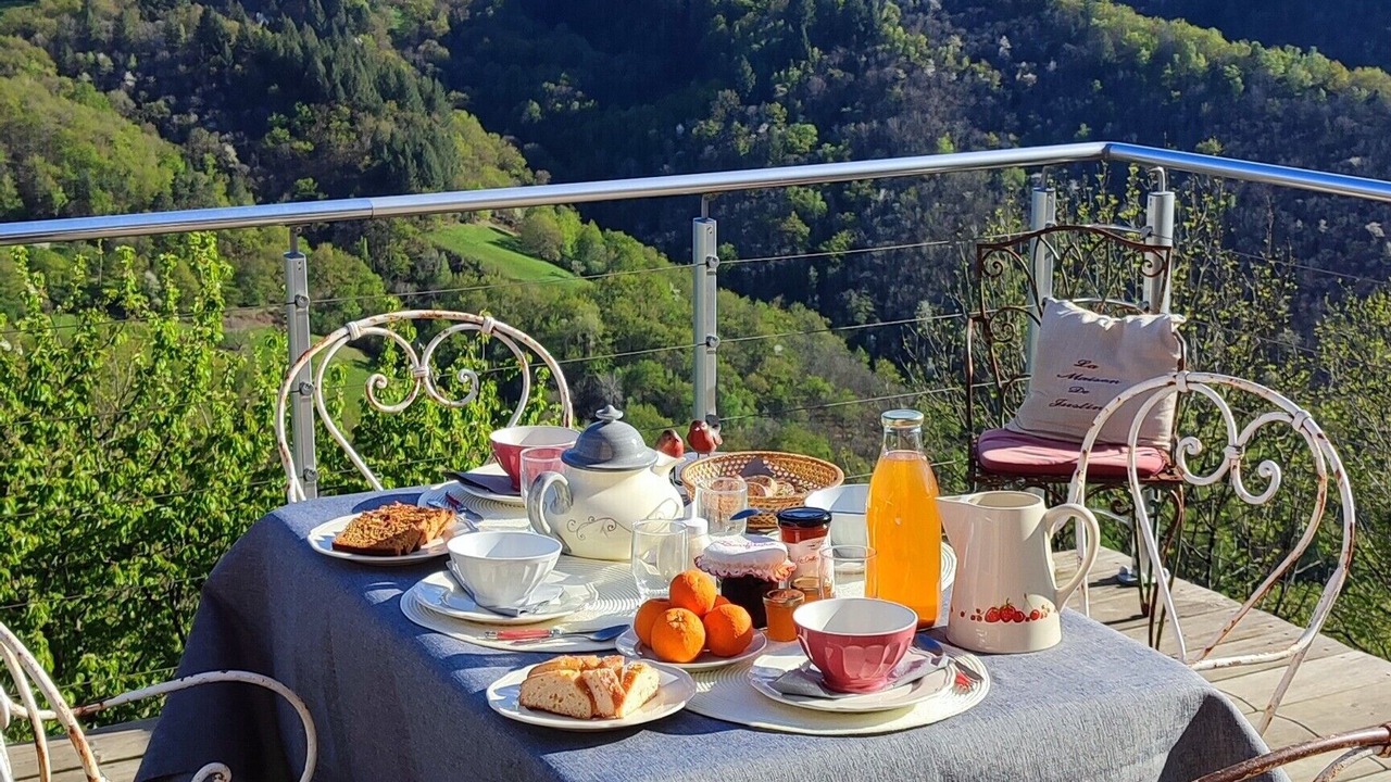 Photo of Outdoor in Enguiales