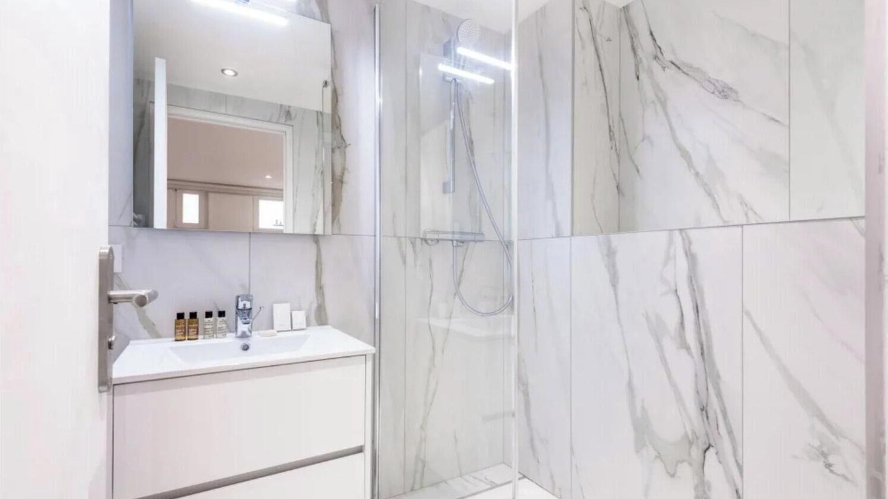 Photo of Bathroom in Quartier de la Roquette