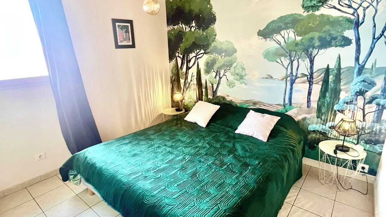 Photo of Bedroom in Brem Sur Mer