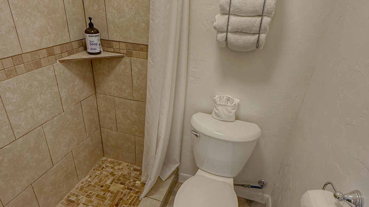 Photo of Bathroom in Bluff