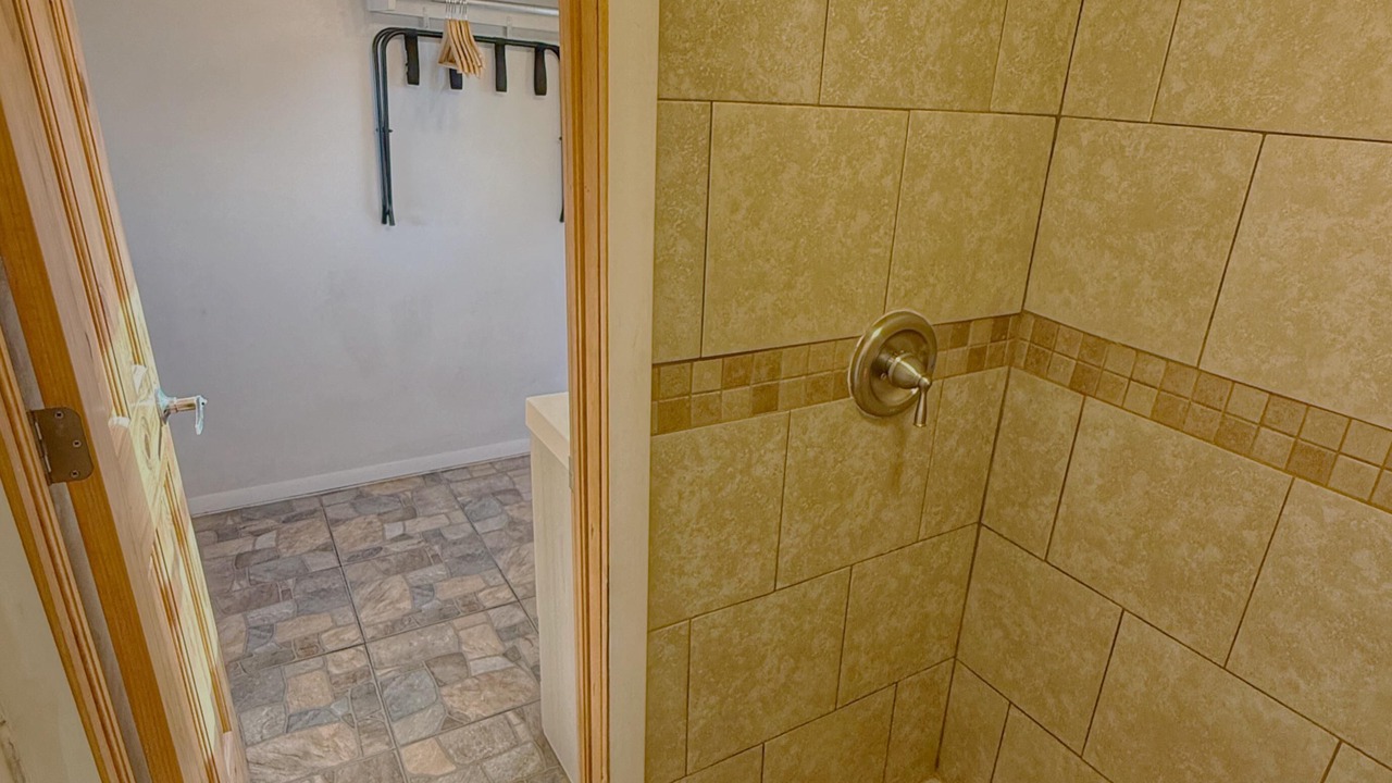 Photo of Bathroom in Bluff