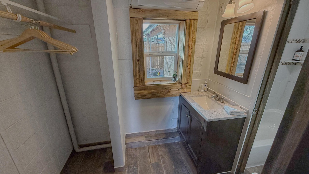Photo of Bathroom in Bluff