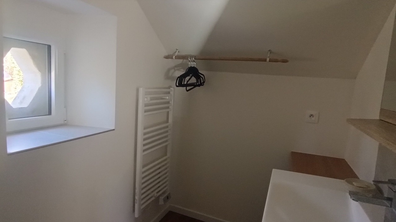 Photo of Bathroom in Cerans-Foulletourte