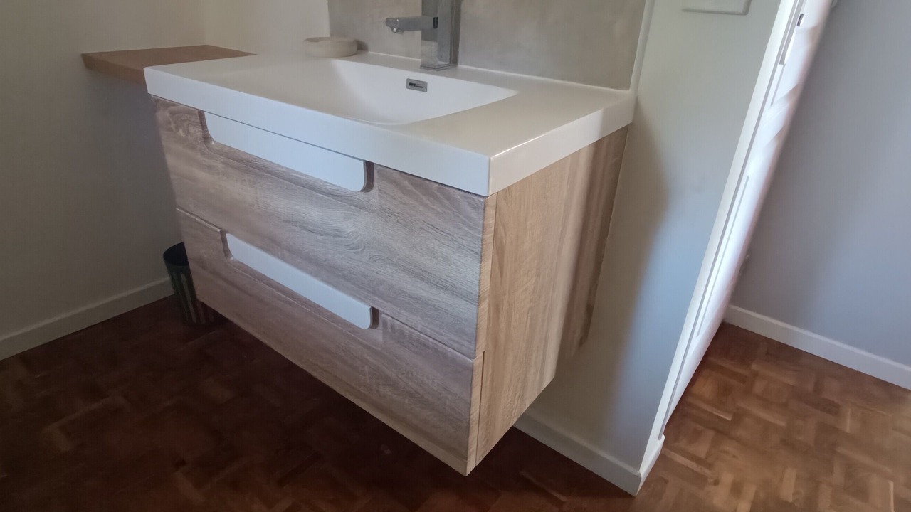 Photo of Bathroom in Cerans-Foulletourte