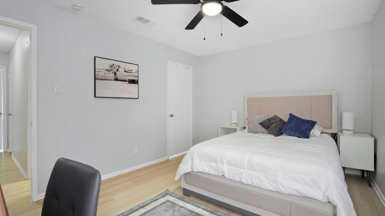 Photo of Bedroom in North San Antonio - SAT