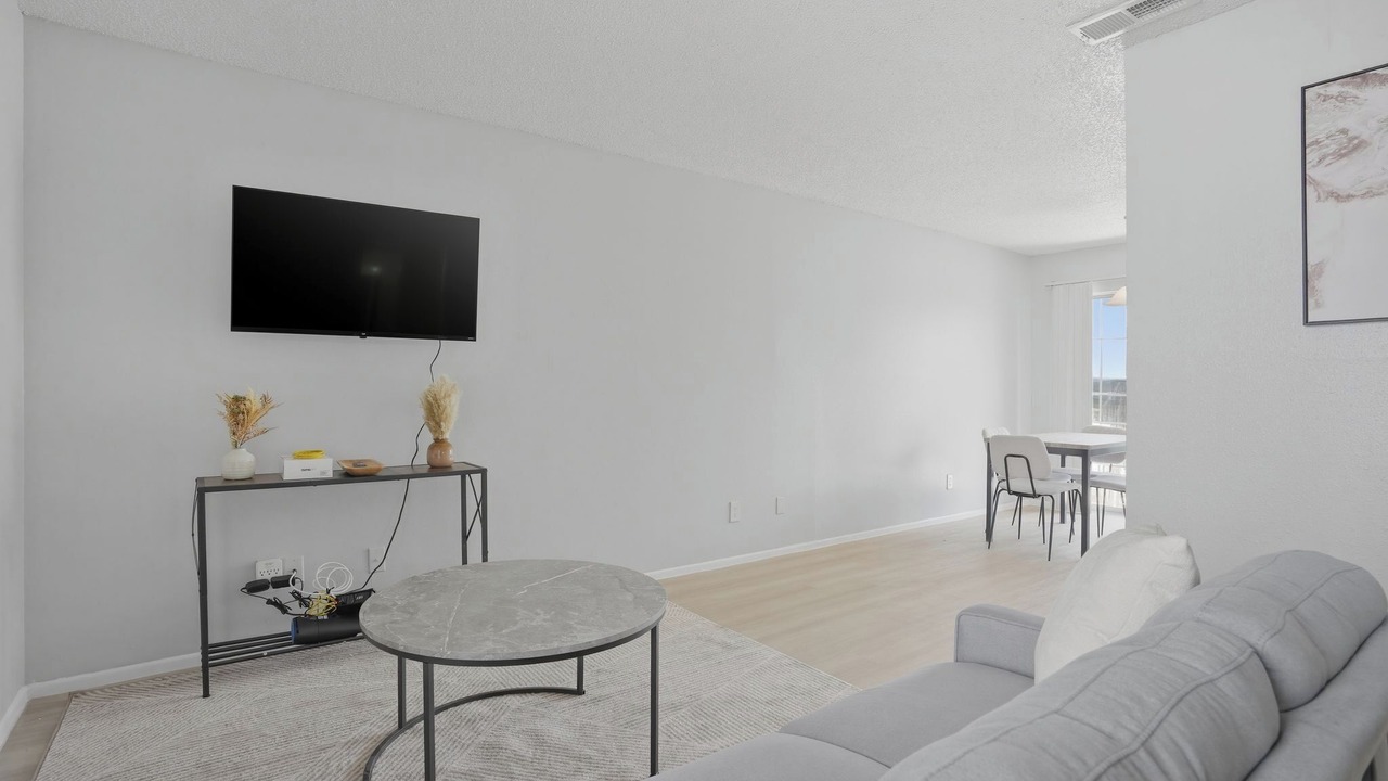 Photo of Livingroom in North San Antonio - SAT