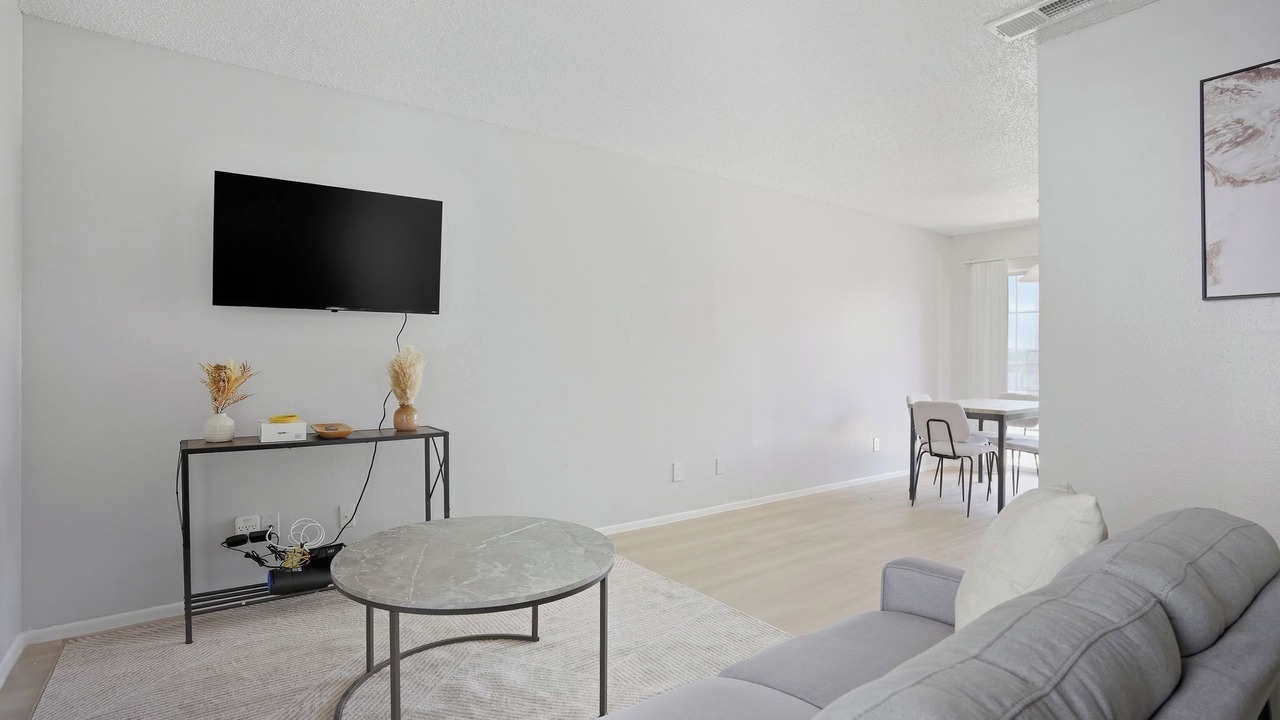 Photo of Livingroom in North San Antonio - SAT