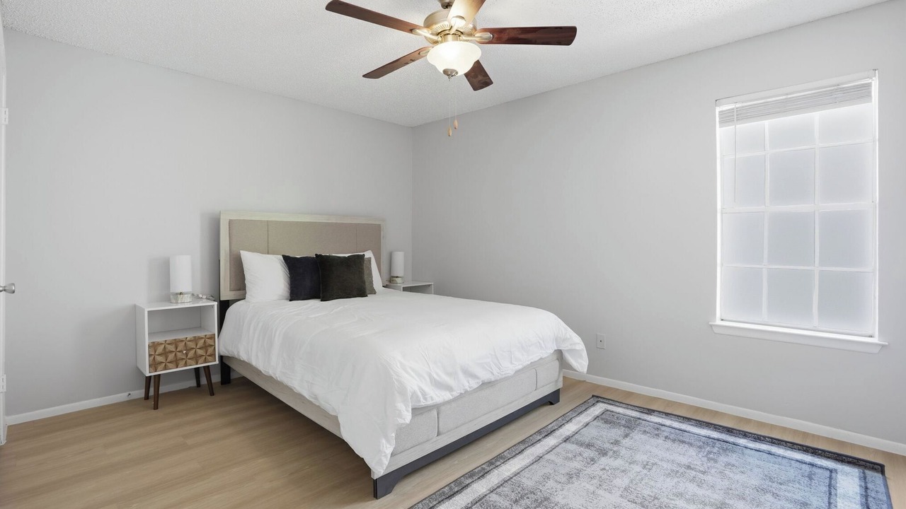 Photo of Bedroom in North San Antonio - SAT