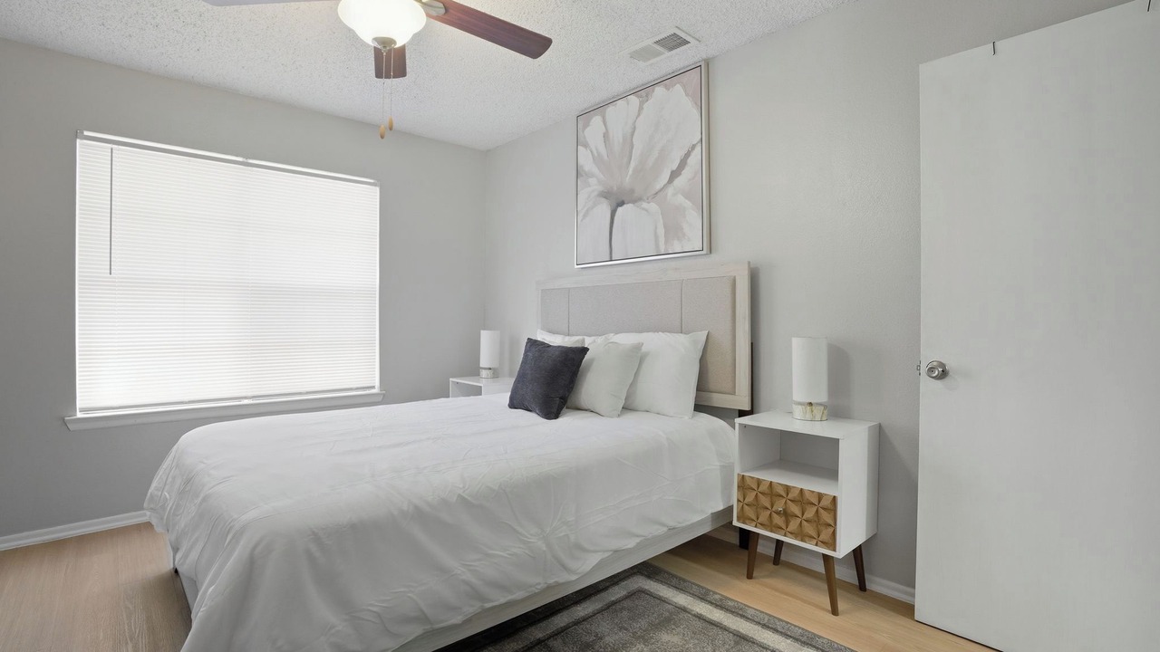 Photo of Bedroom in North San Antonio - SAT
