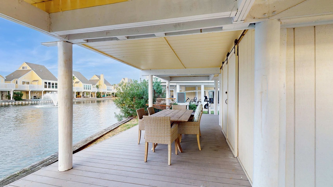 Photo of Outdoor in Holiday Isle