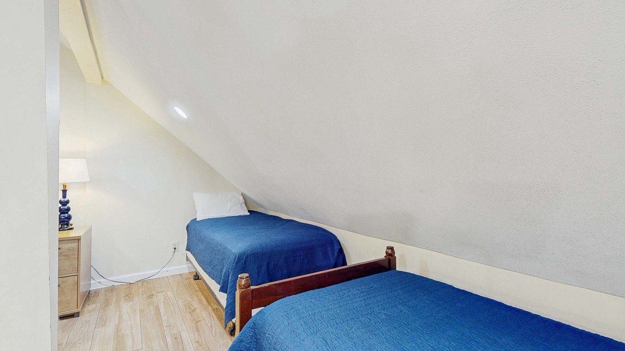 Photo of Bedroom in Holiday Isle