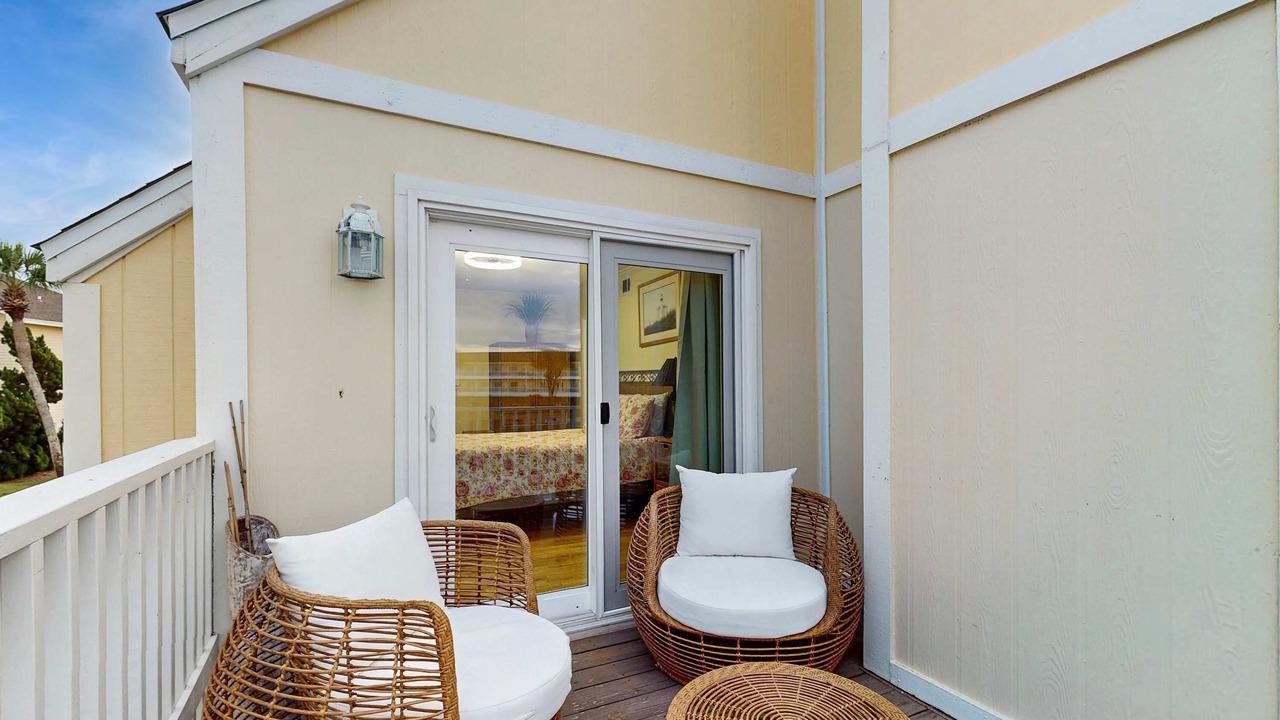 Photo of Patio Balcony in Holiday Isle