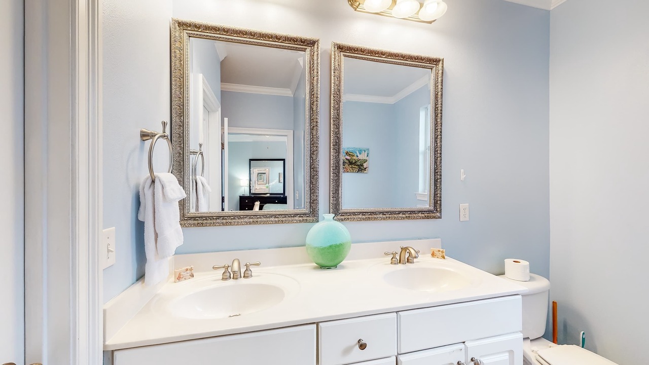 Photo of Bathroom in Villages of Crystal Beach