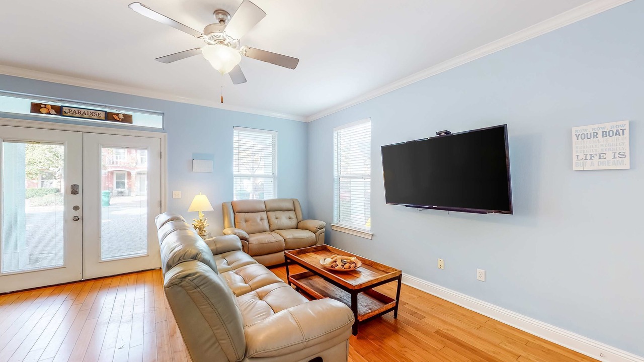 Photo of Livingroom in Villages of Crystal Beach