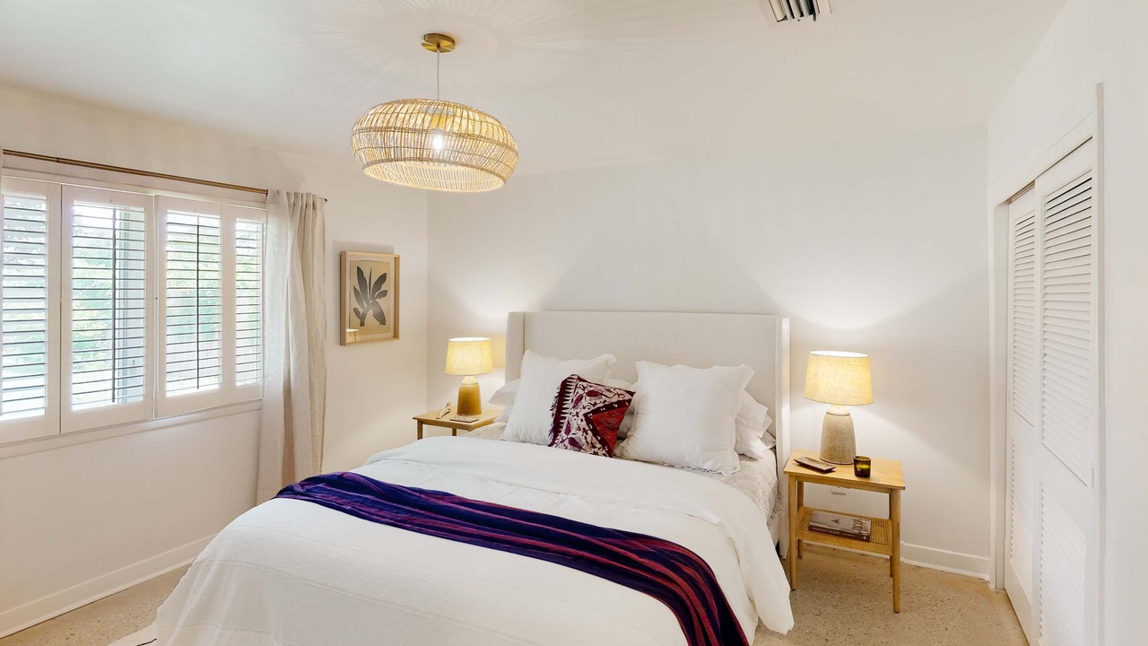 Photo of Bedroom in Pensacola