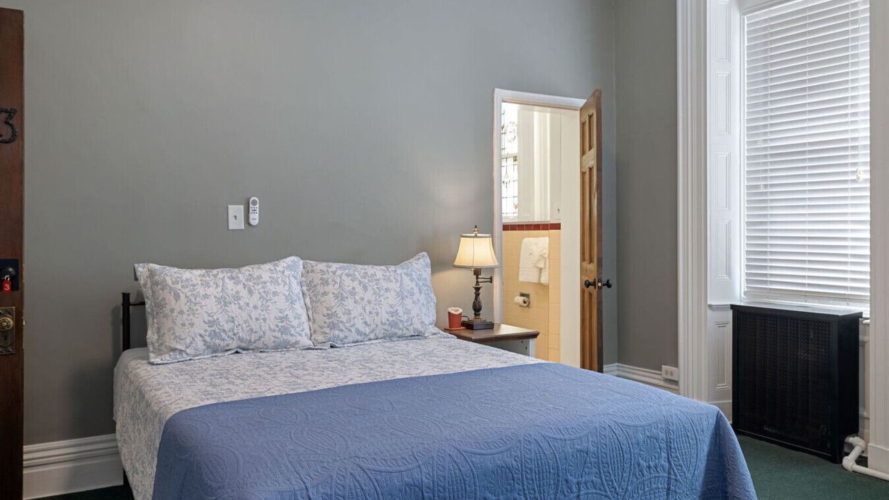 Photo of Bedroom in South Side Flats