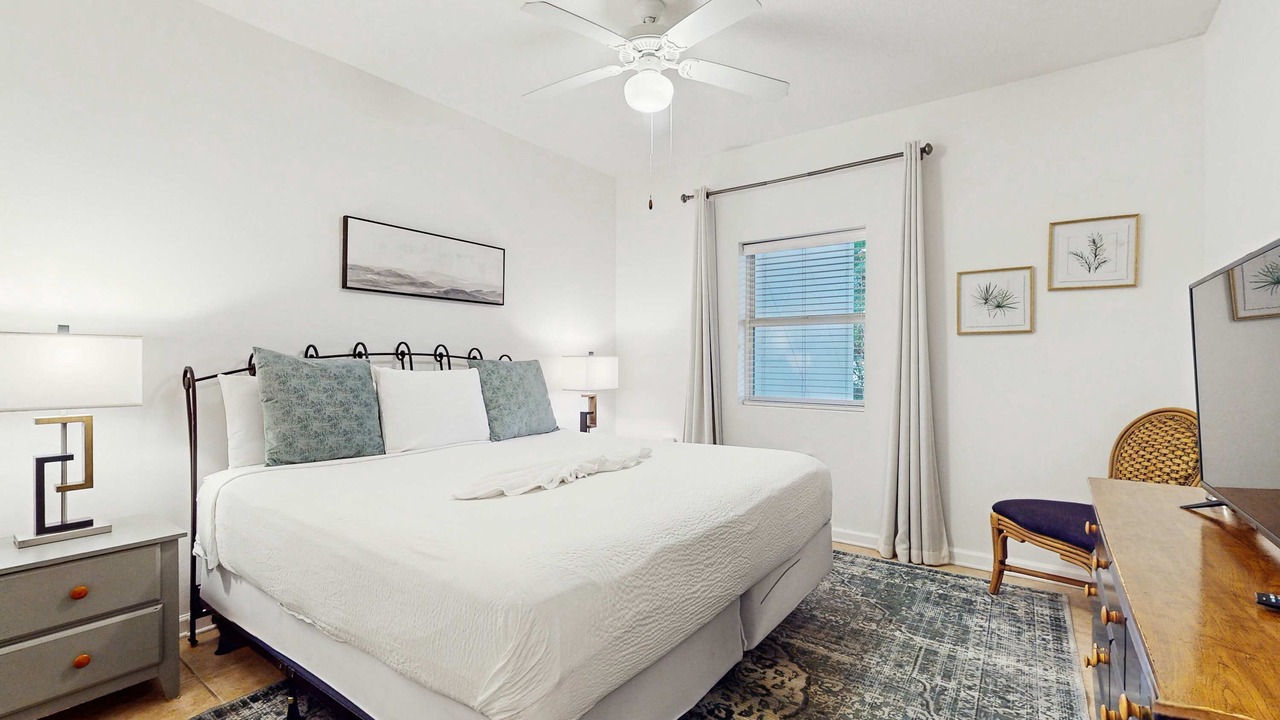 Photo of Bedroom in Frangista Beach