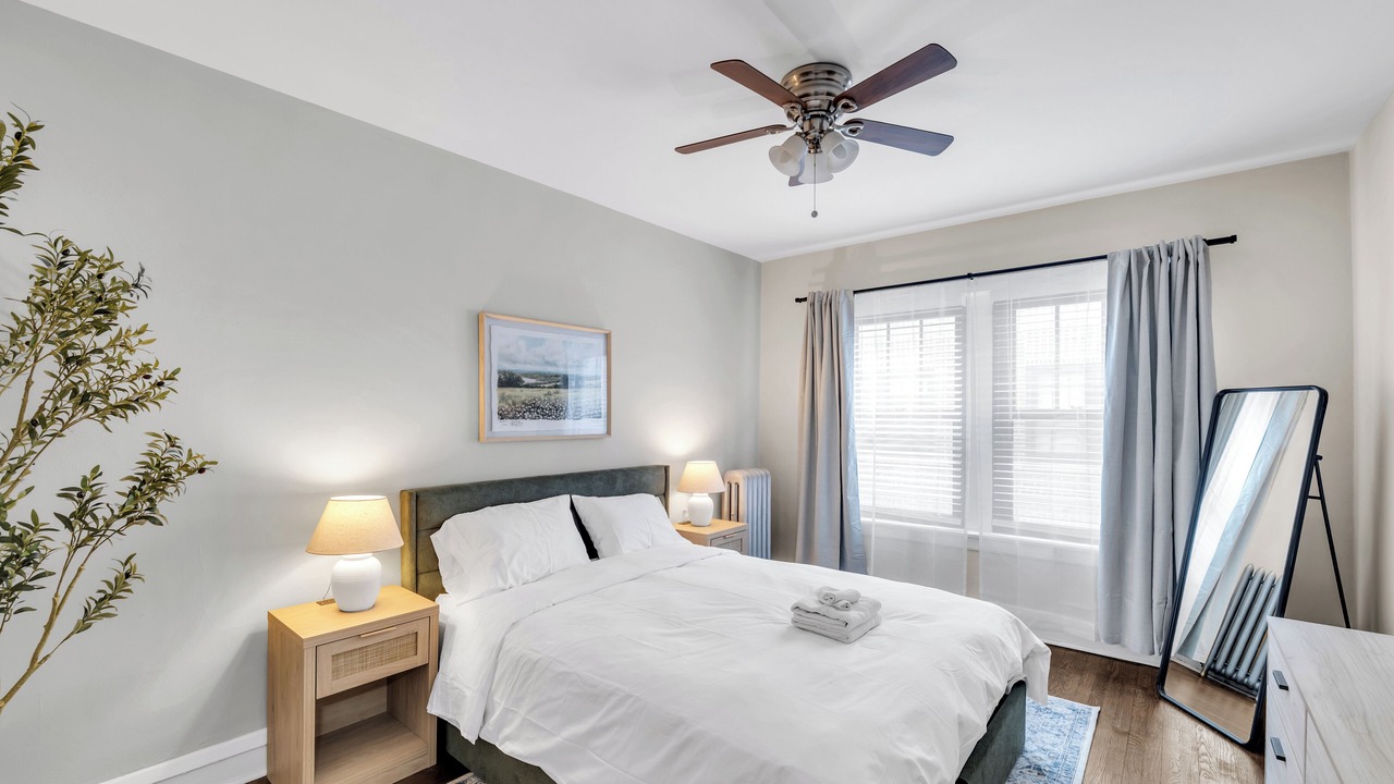 Photo of Bedroom in Hyde Park