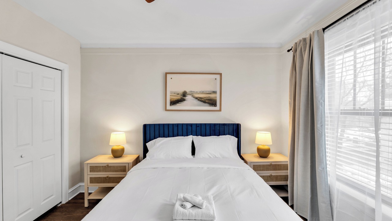 Photo of Bedroom in Hyde Park